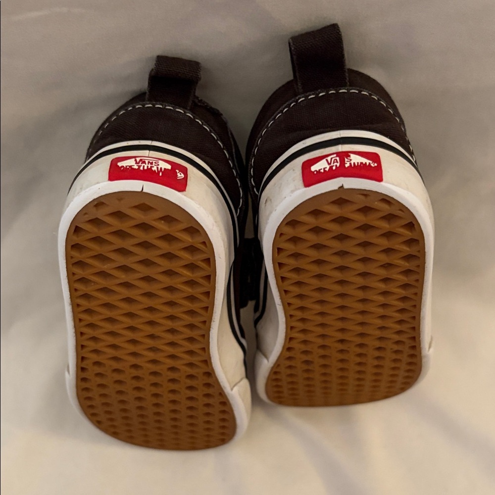 Vans Kids Black Space Patterned Slip-On Sneakers - Picture 2 of 3